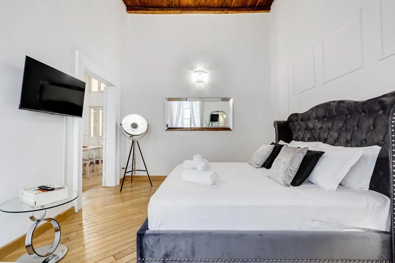 New Opening!! - Babuino Suite Exclusive Roma 0*,  Italia